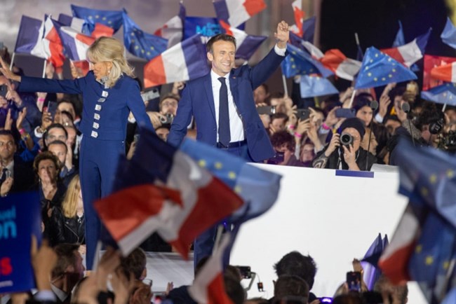 Thắng cách biệt bà Le Pen, ông Emmanuel Macron tái đắc cử Tổng thống Pháp (25/04/2022)